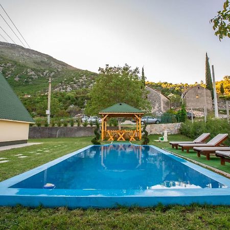 منزل الضيف Nikšić  في Cozy House Ostrog المظهر الخارجي الصورة