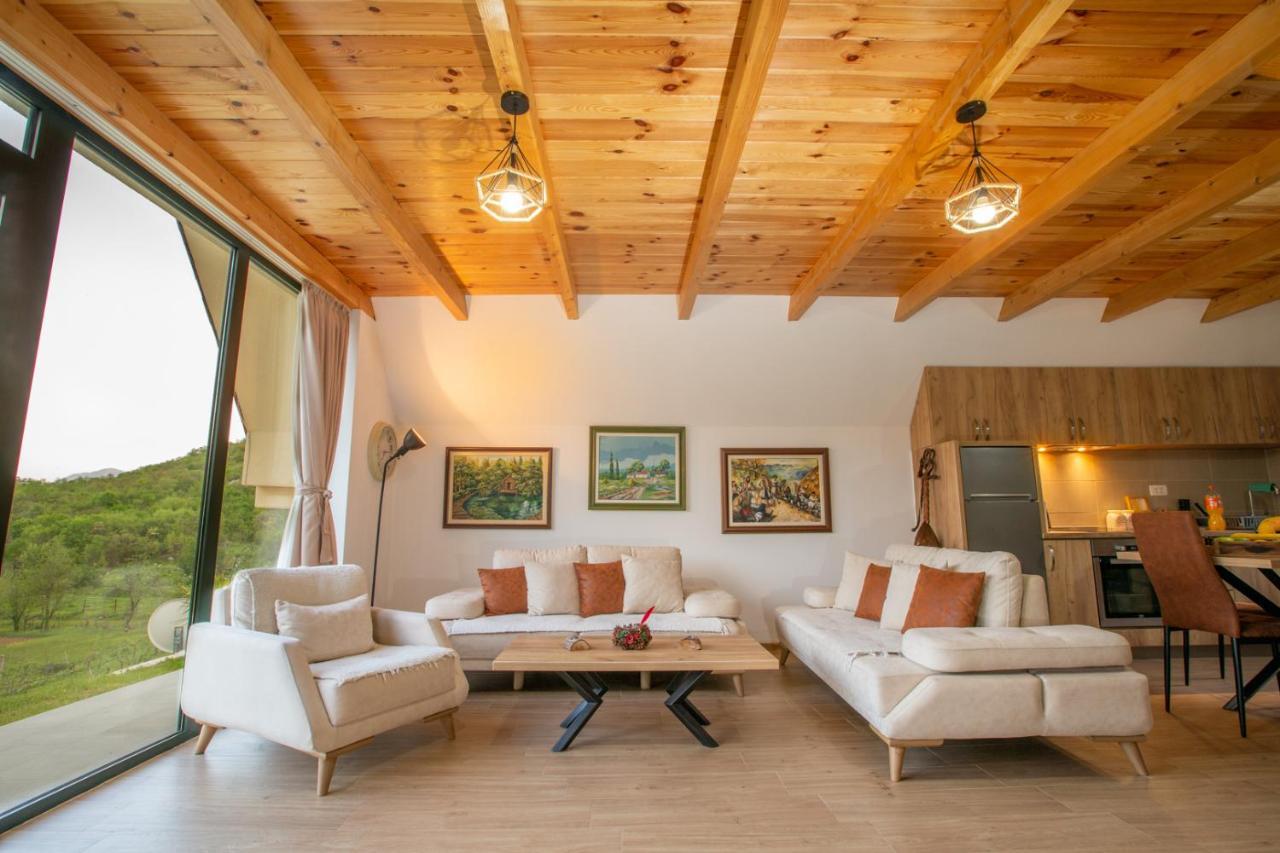 منزل الضيف Nikšić  في Cozy House Ostrog المظهر الخارجي الصورة